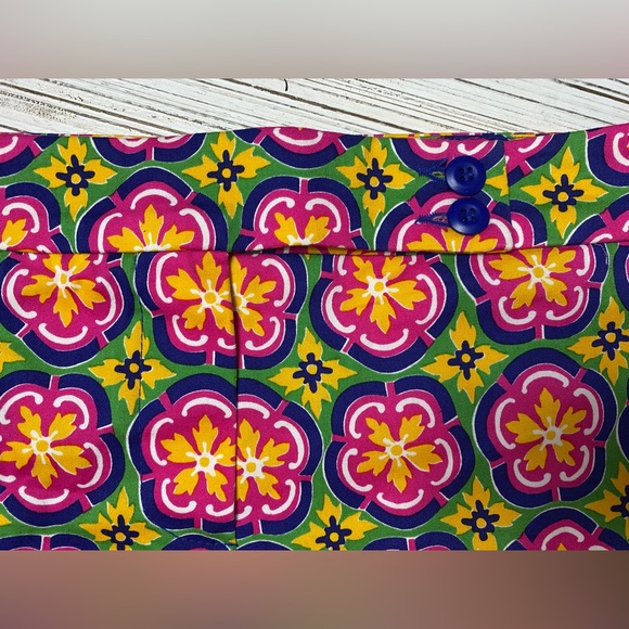 Trina Turk Womens Size 4 Shorts - Picture 9 of 11